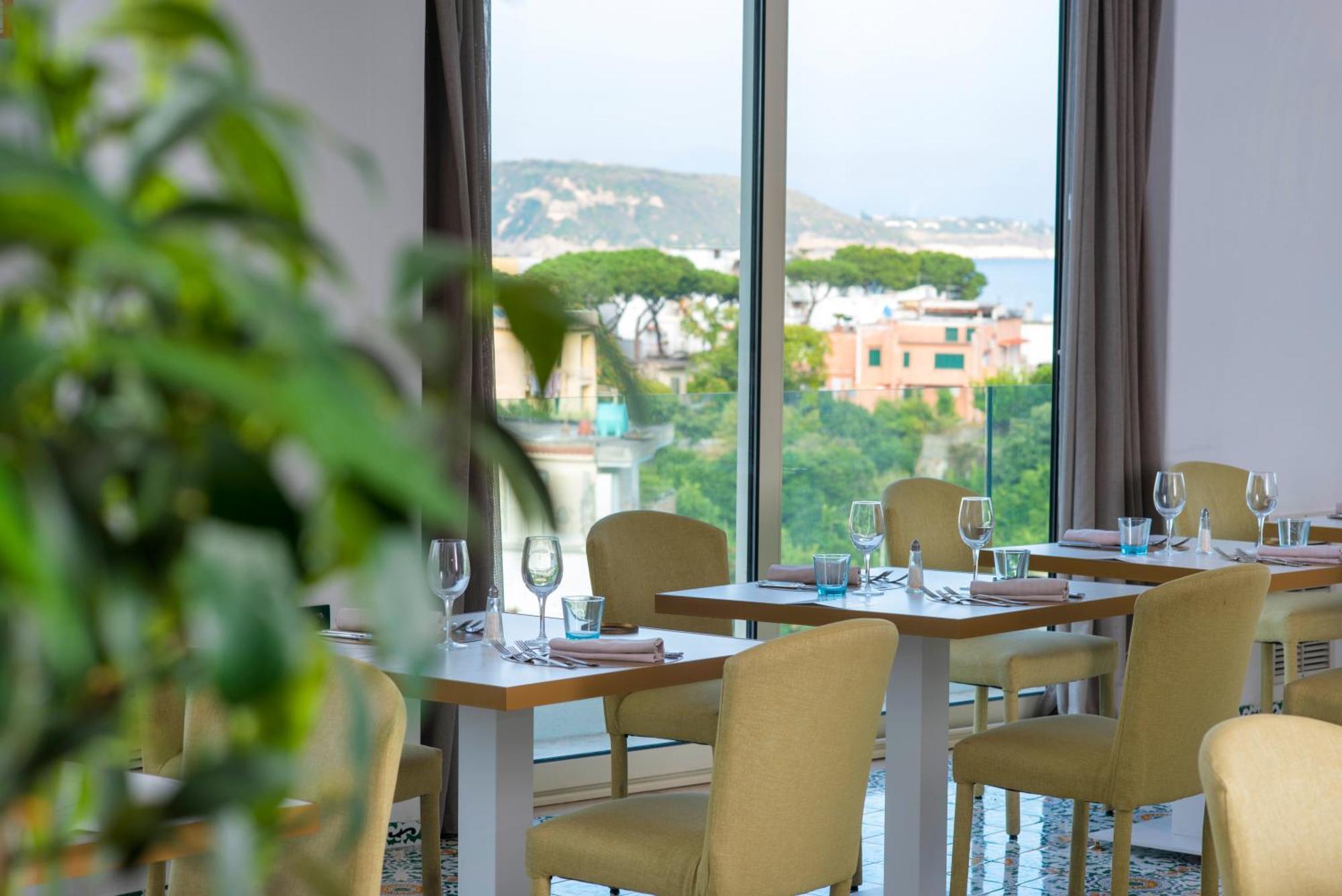 Hermitage Resort & Thermal Spa Иския Екстериор снимка