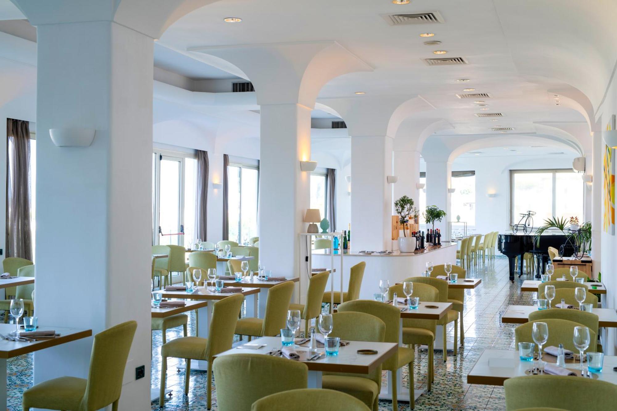 Hermitage Resort & Thermal Spa Иския Екстериор снимка